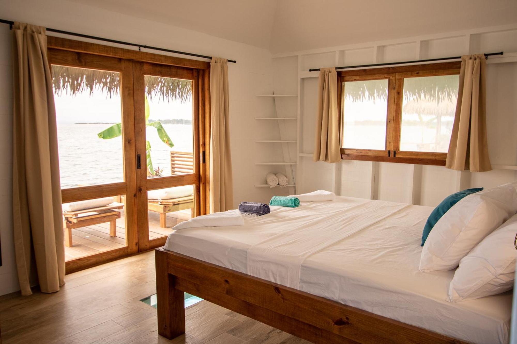 Sol Bungalows Bocas Del Toro Esterno foto